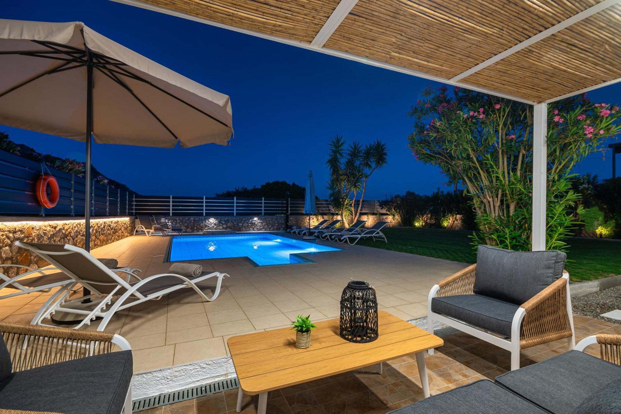 Villa Mariani II - In Lothiarika, Newly Renovated June 2024, Private Pool, Lindos 10 Min, Beach 120M Lardos Bagian luar foto