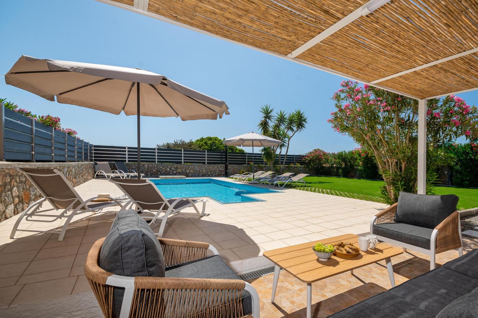 Villa Mariani II - In Lothiarika, Newly Renovated June 2024, Private Pool, Lindos 10 Min, Beach 120M Lardos Bagian luar foto